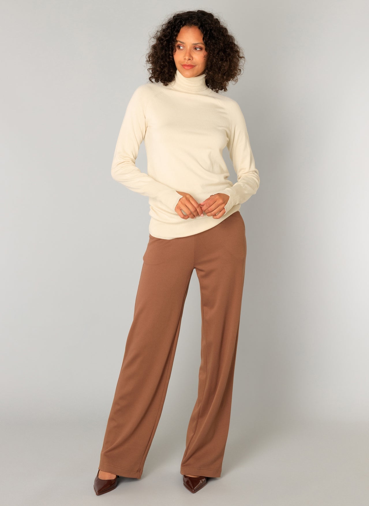 Paloma Essential | Warm Taupe