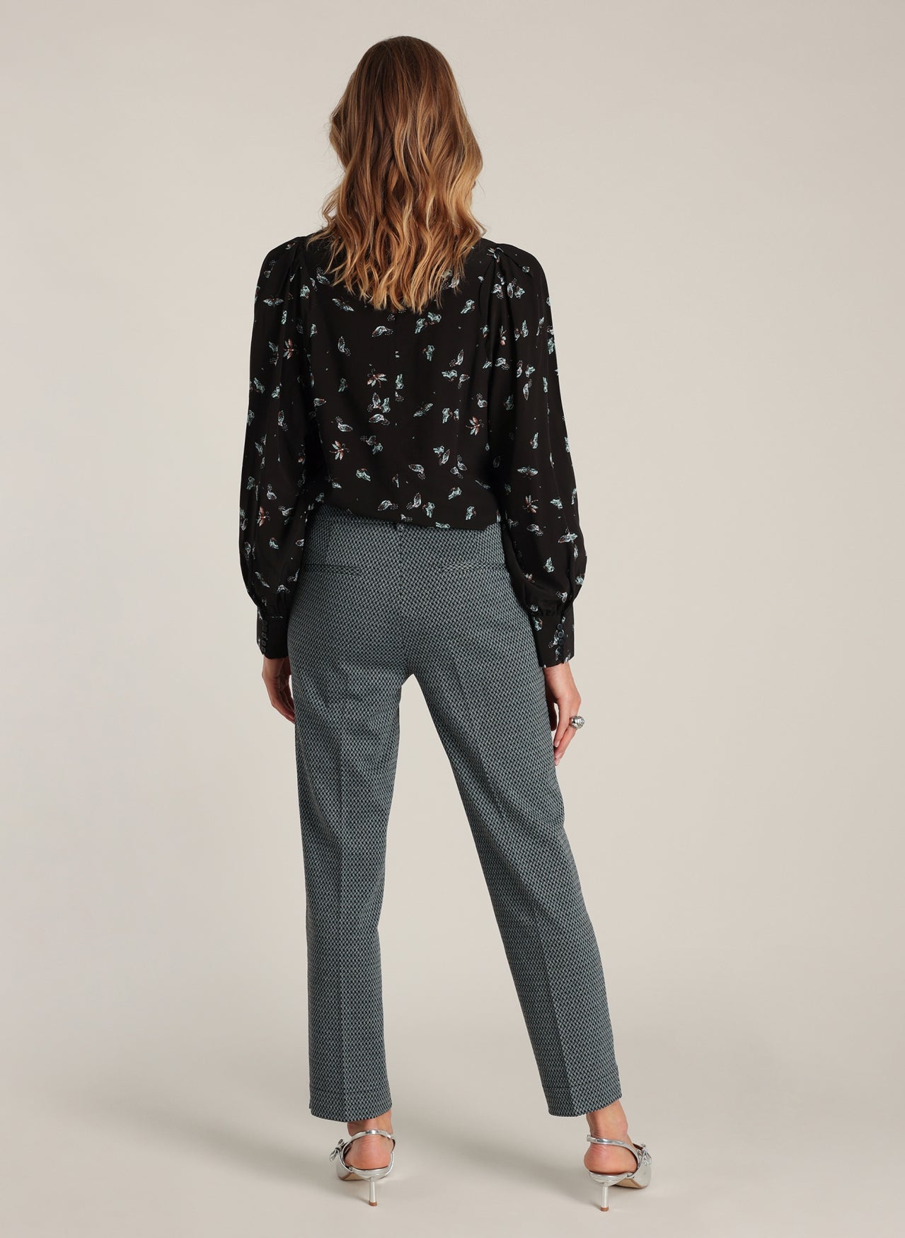 Dasha | Black/Off White