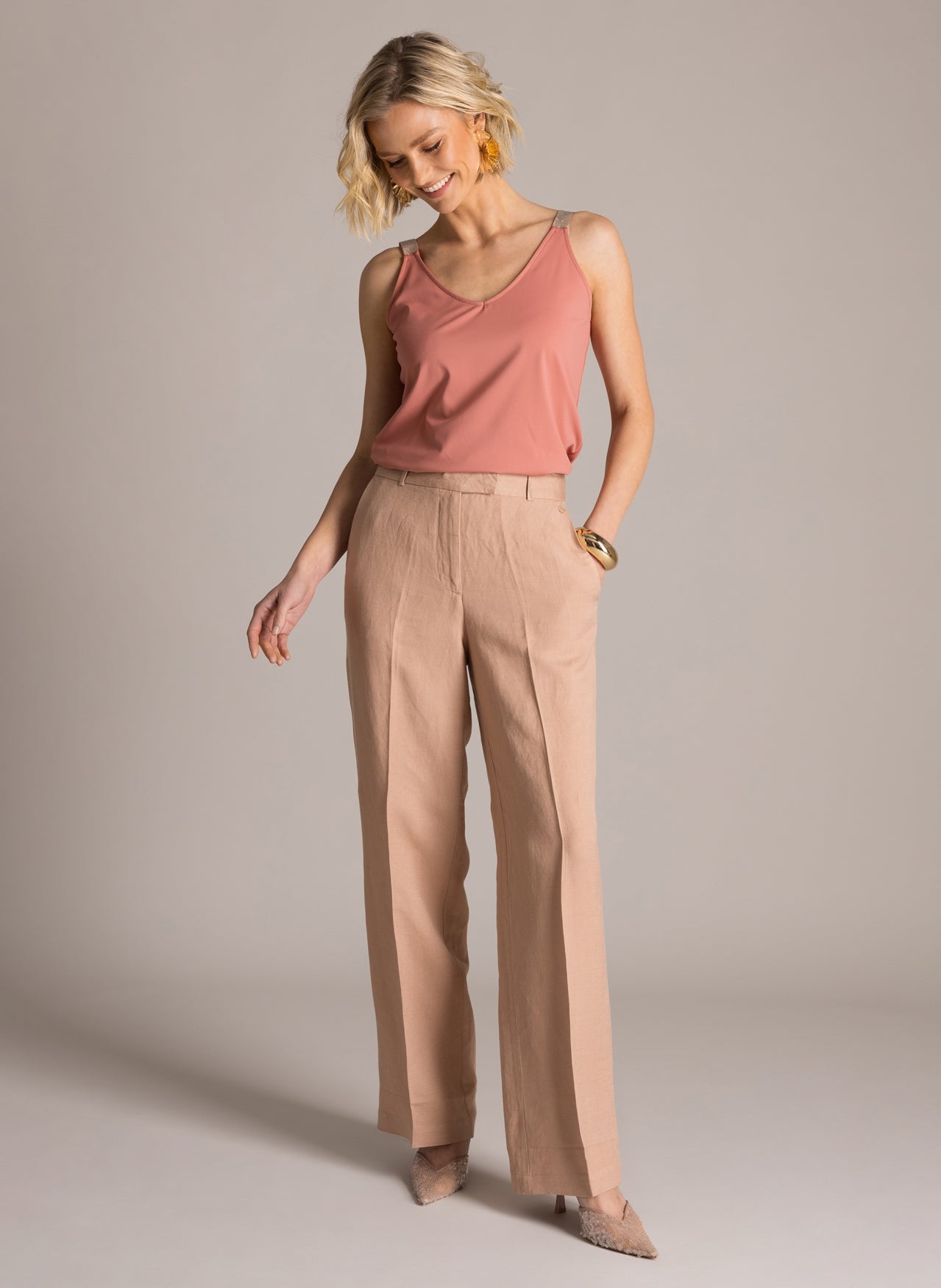 Salina Essential | Dark Terra