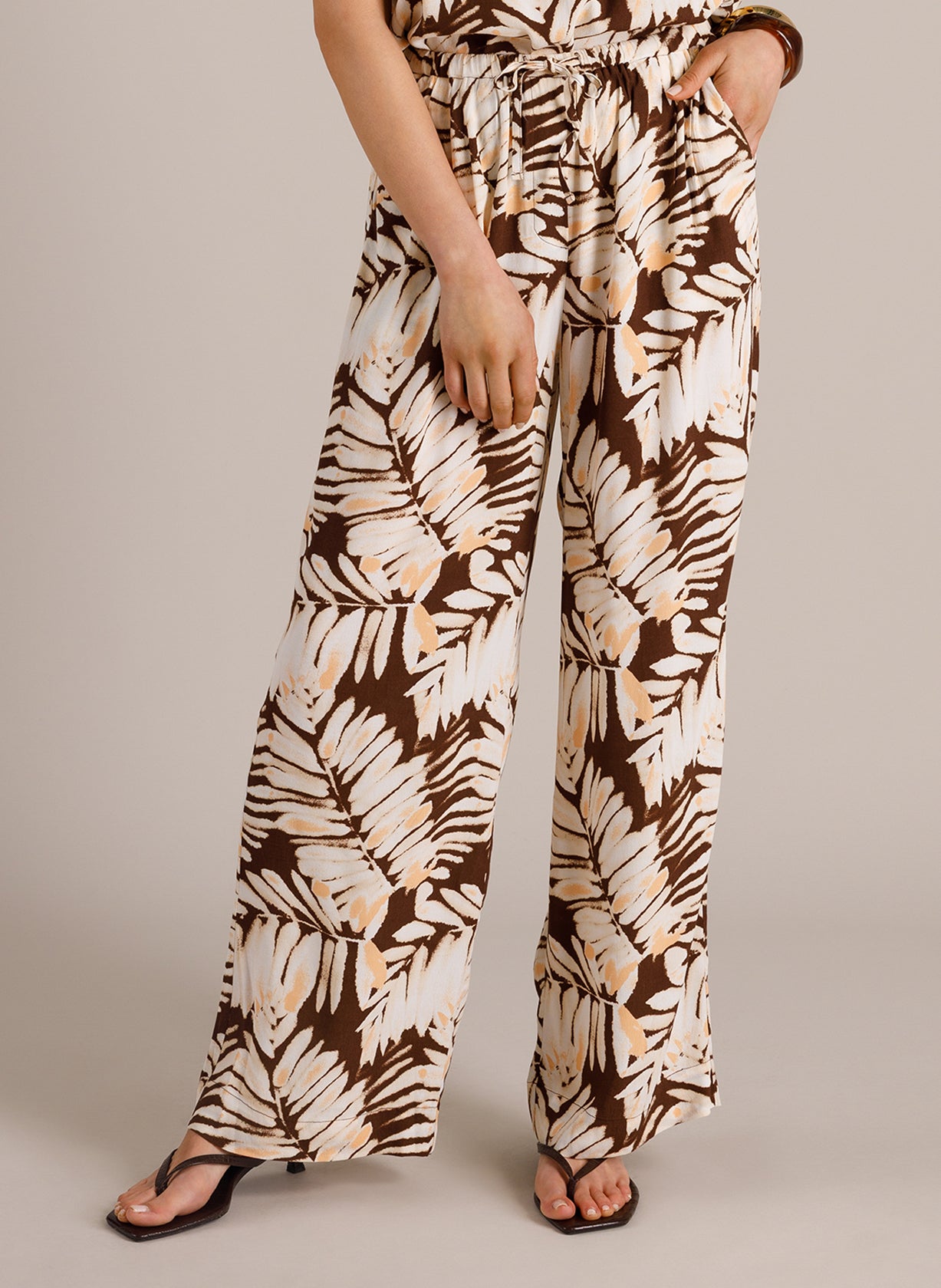 Maris | Coffee Brown/Multi-C