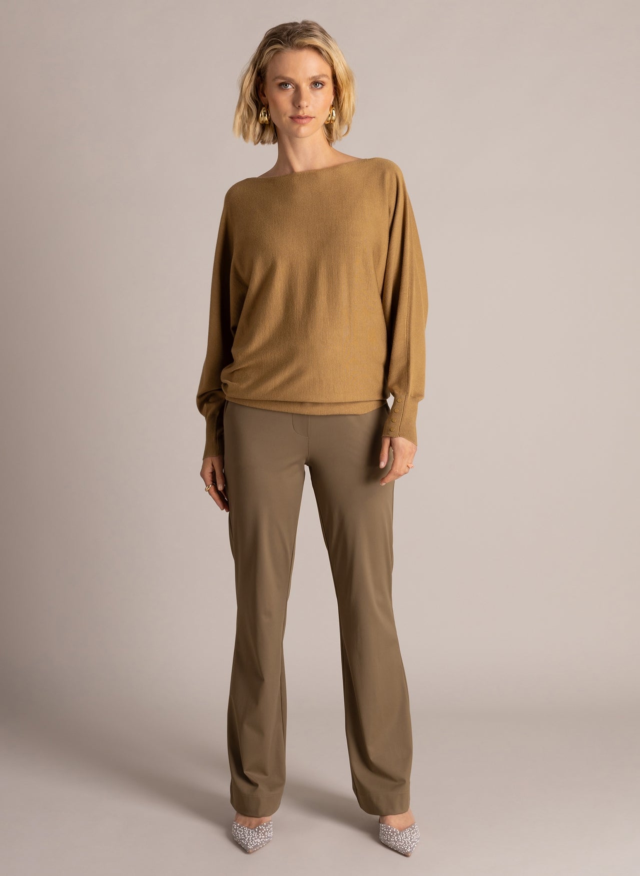 Celia Essential | Grey Olive