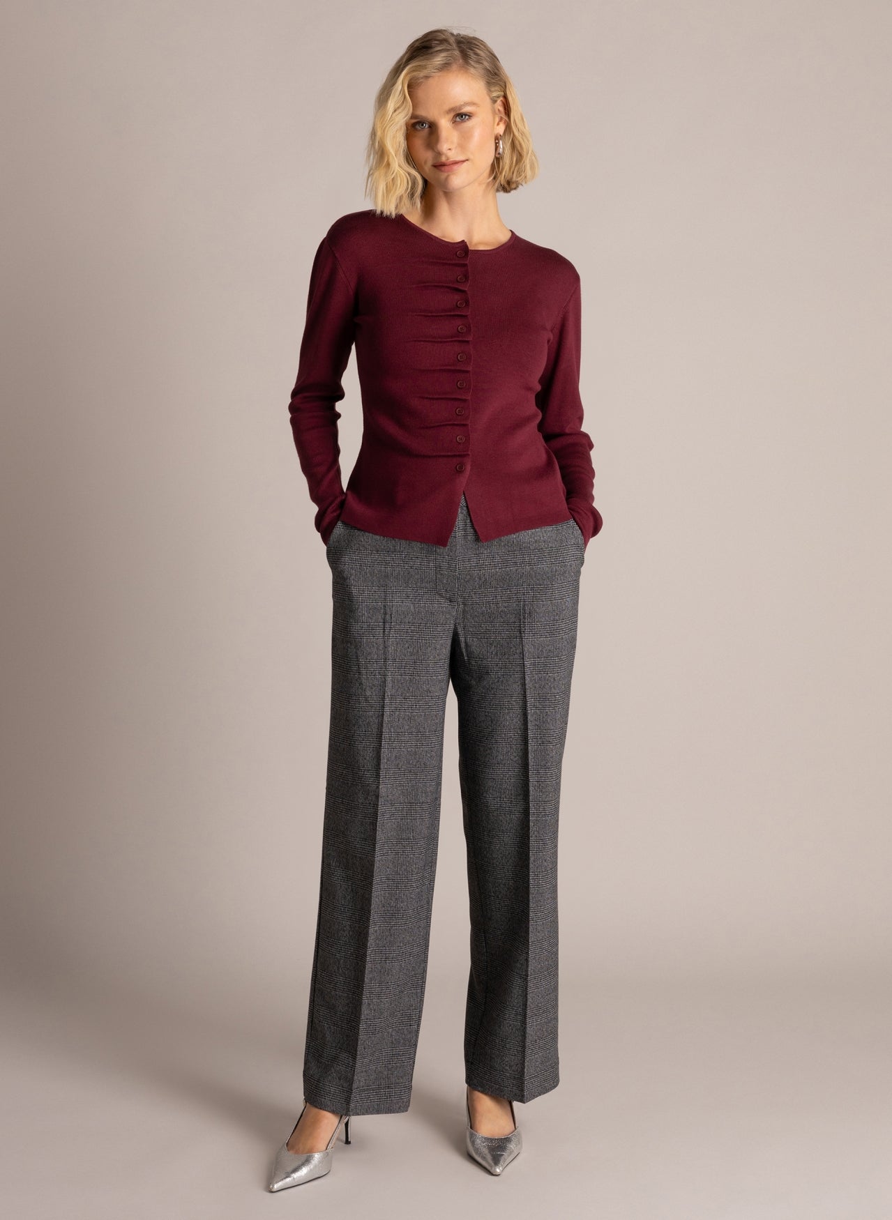Sara | Wine Red