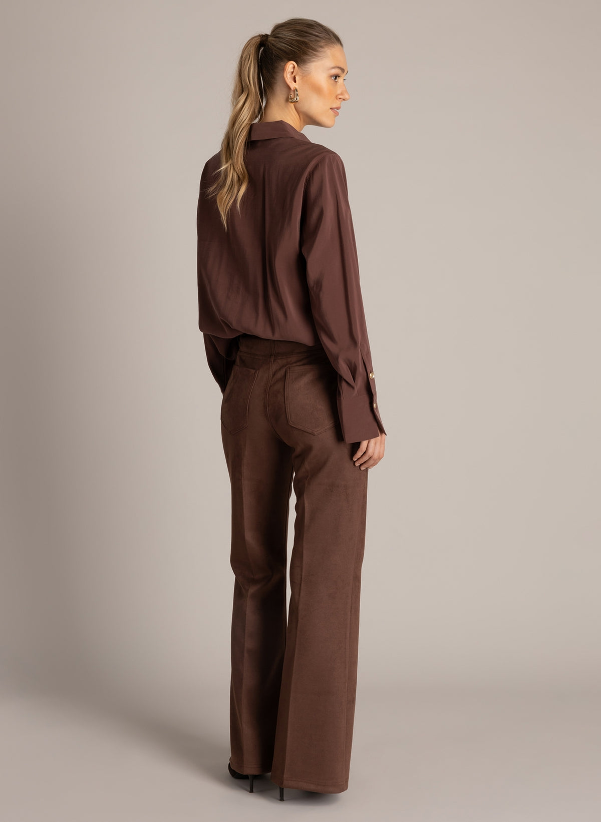 Ulis | Red Brown