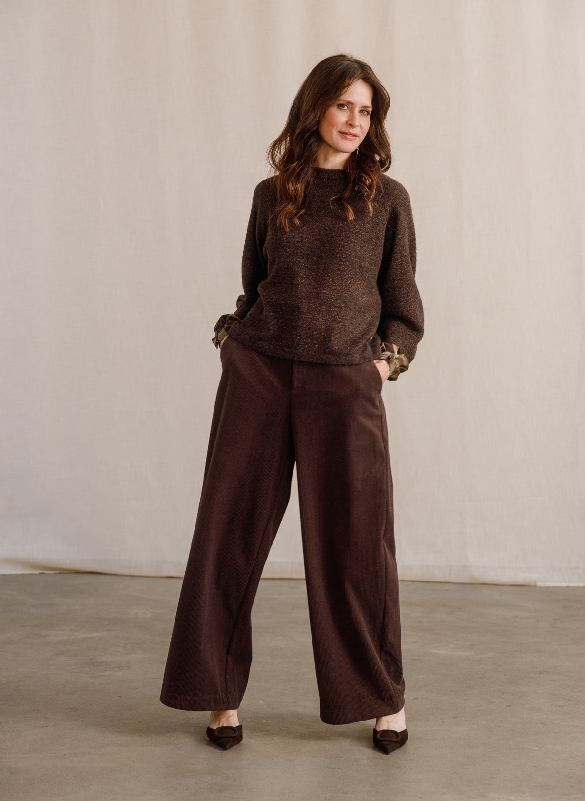 YESTnuscha | Brown