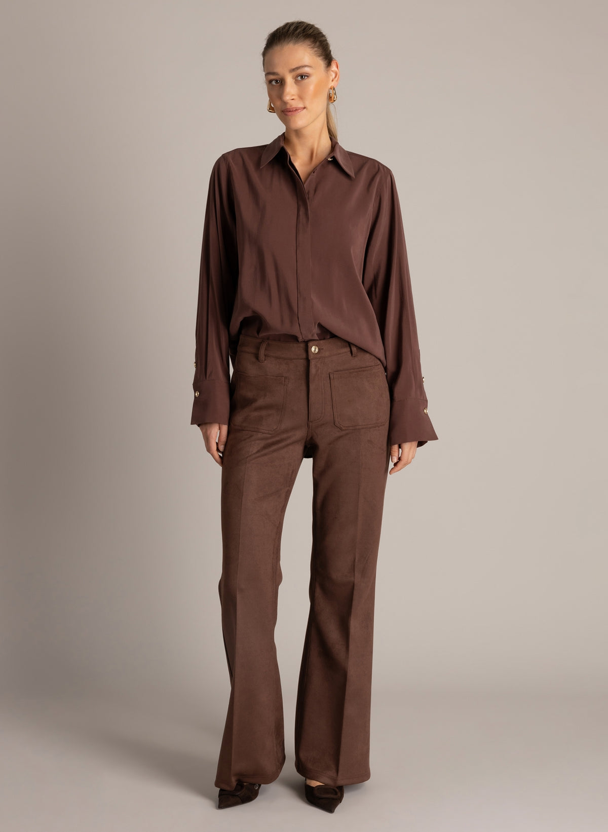 Clara Essential | Red Brown