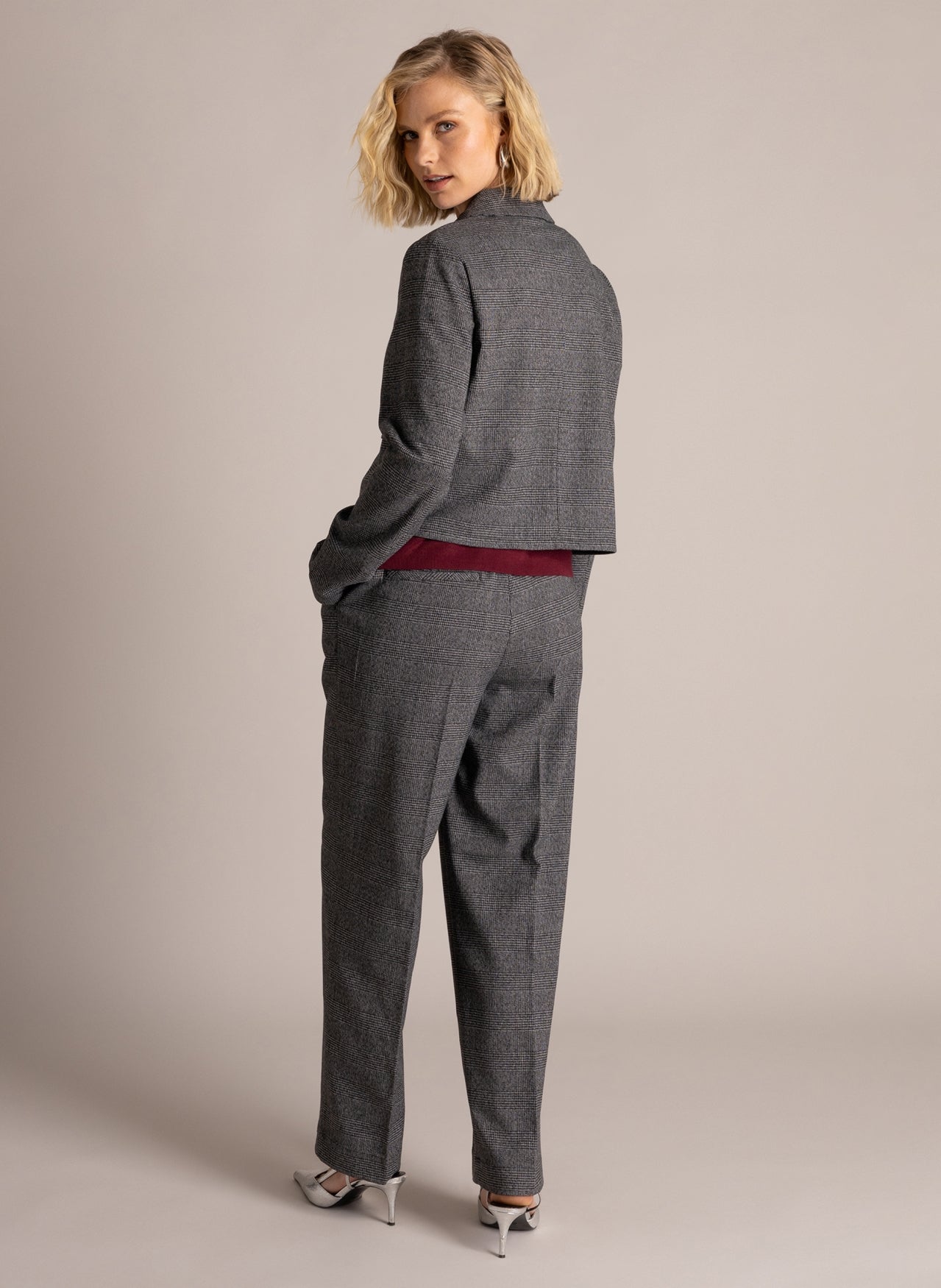 Stella | Dark Grey/Multi-Colo