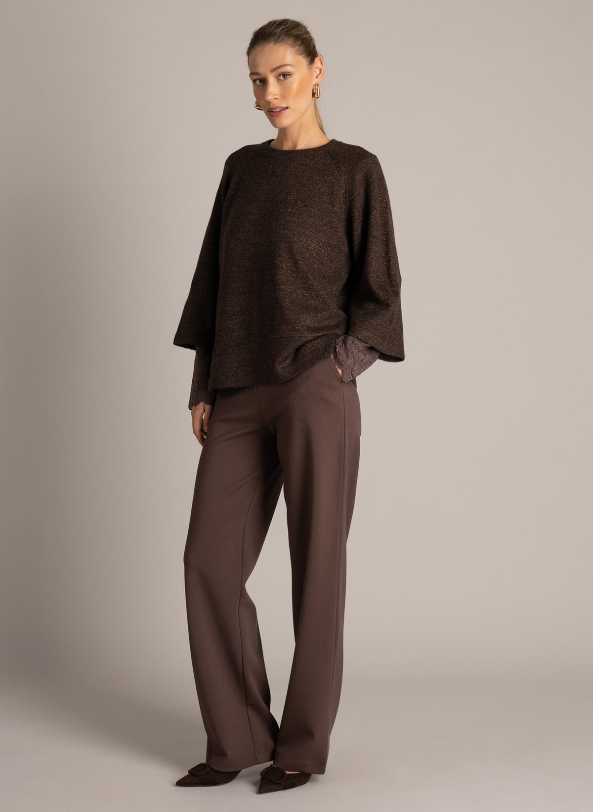 Ulia | Brown