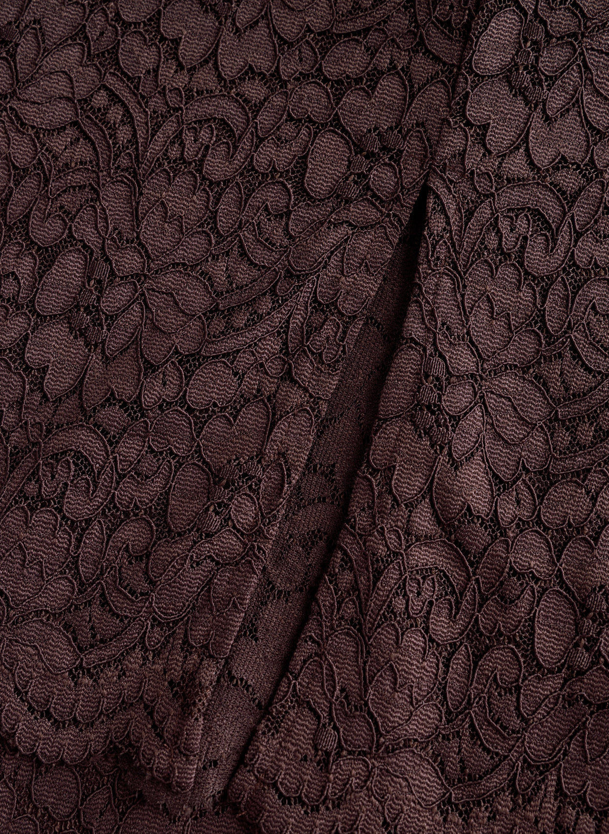 Uvania | Brown