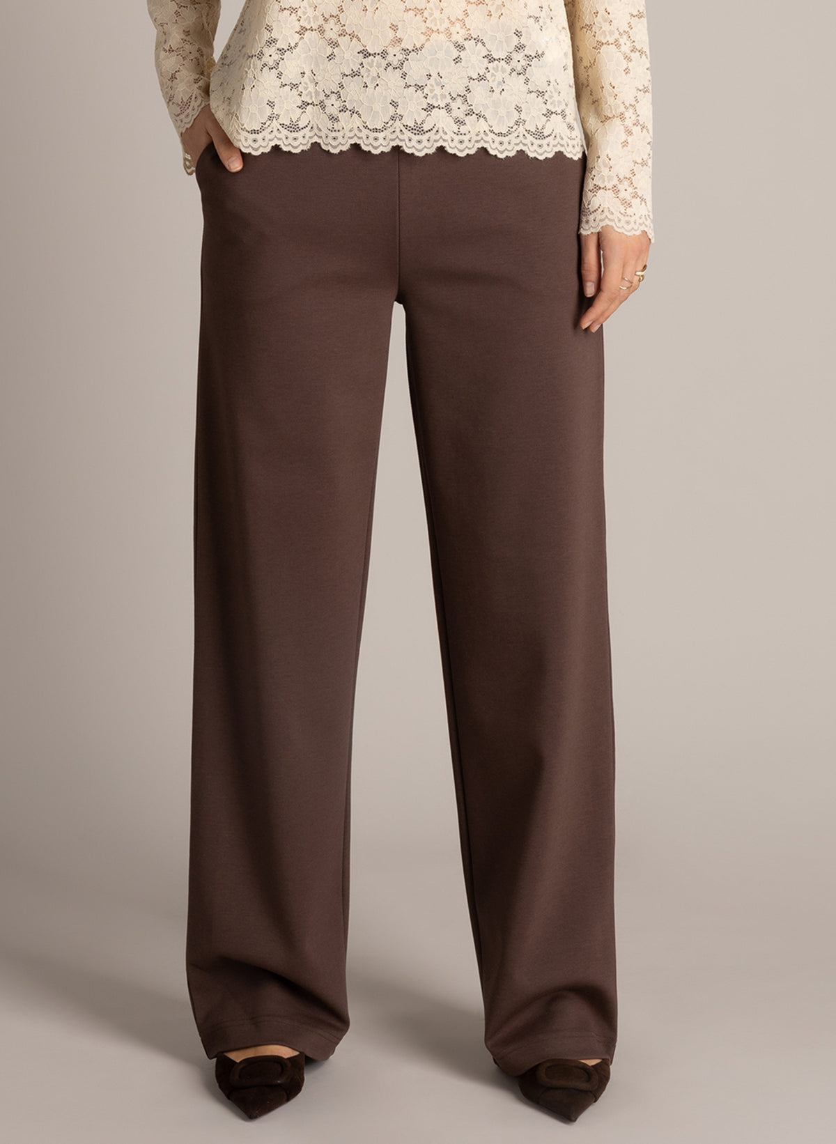 Paloma Essential | Brown