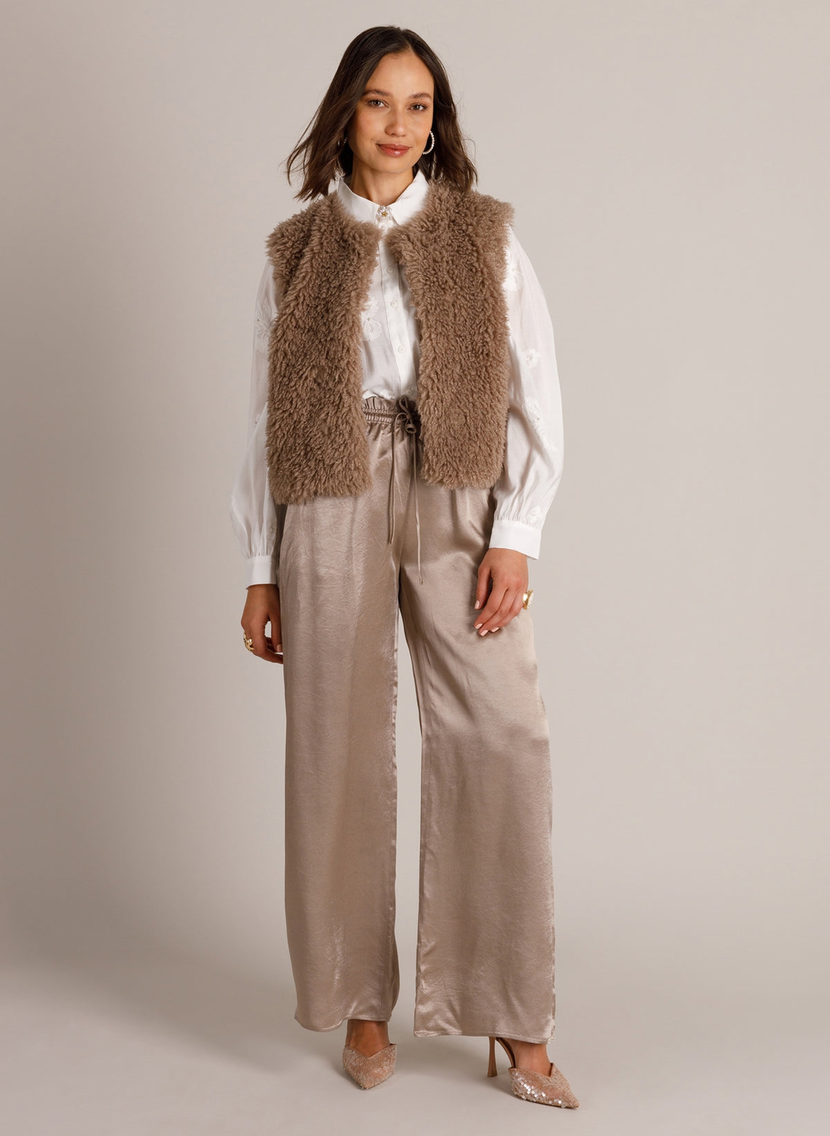 YYWynona | Taupe Grey