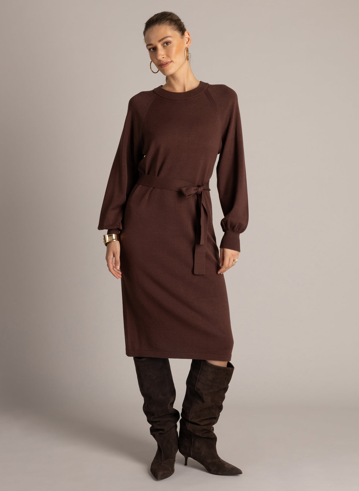 Neva Essential | Red Brown