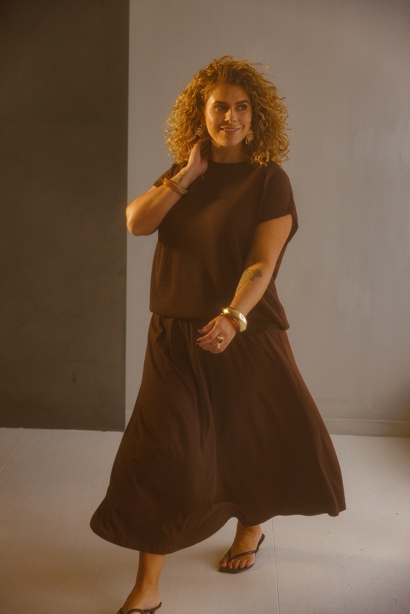 Charred Sand - Look 3