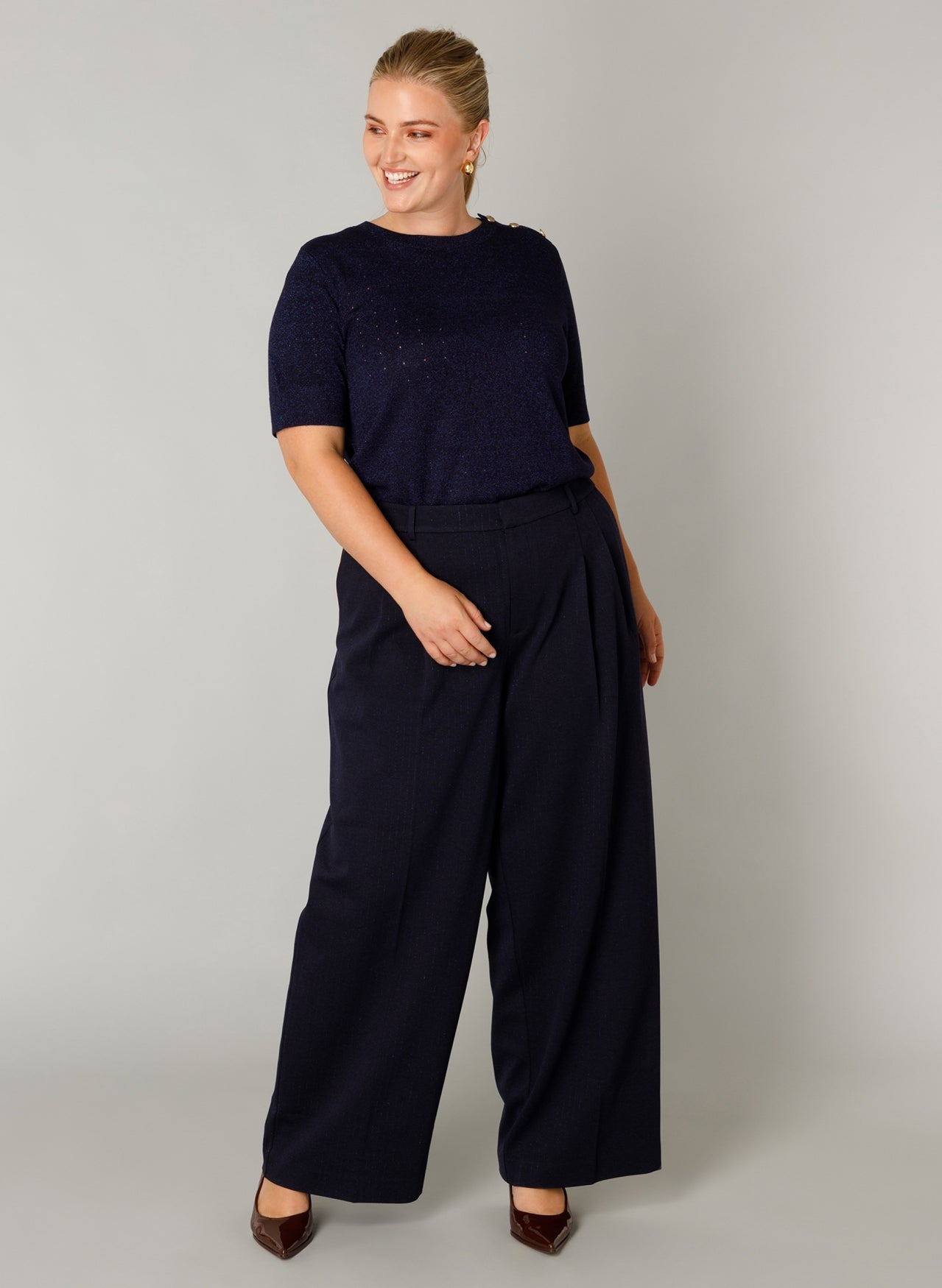 Fabiola | Dark Navy