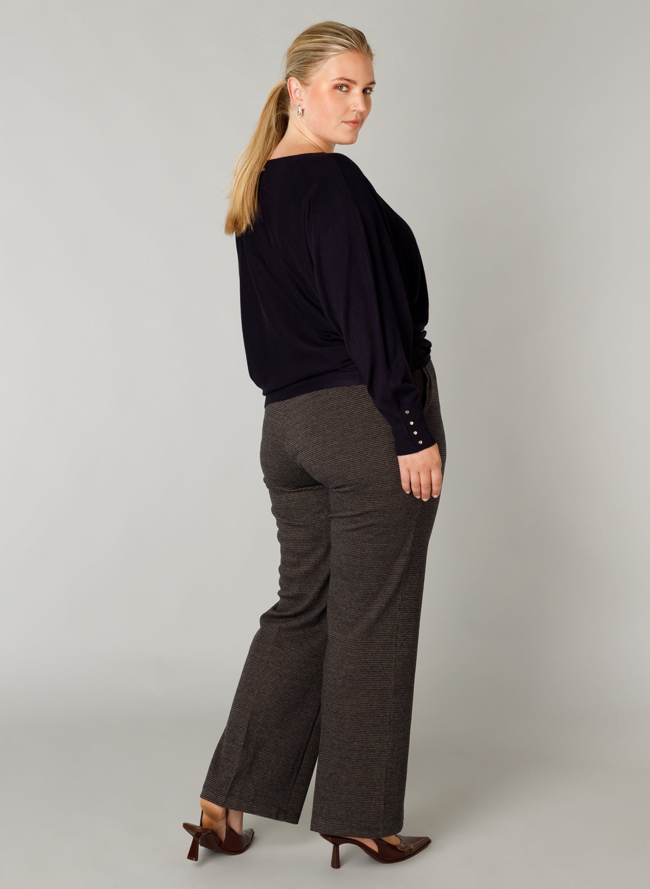 Roel Essential | Dark Navy