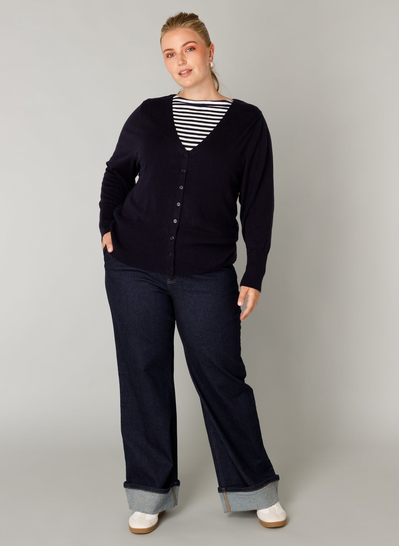 Frieda | Dark Navy