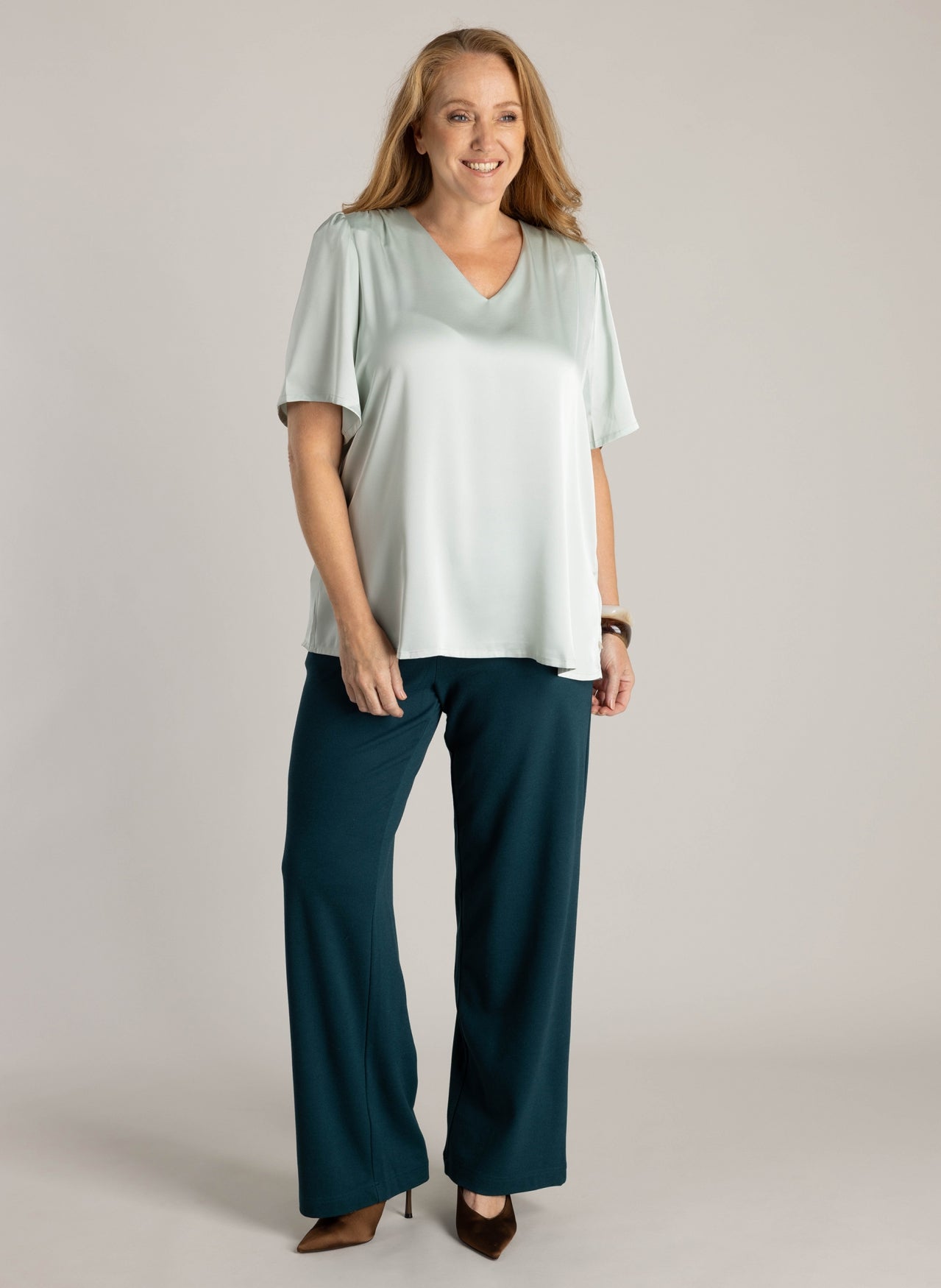 Tjitske Essential | Mint Grey