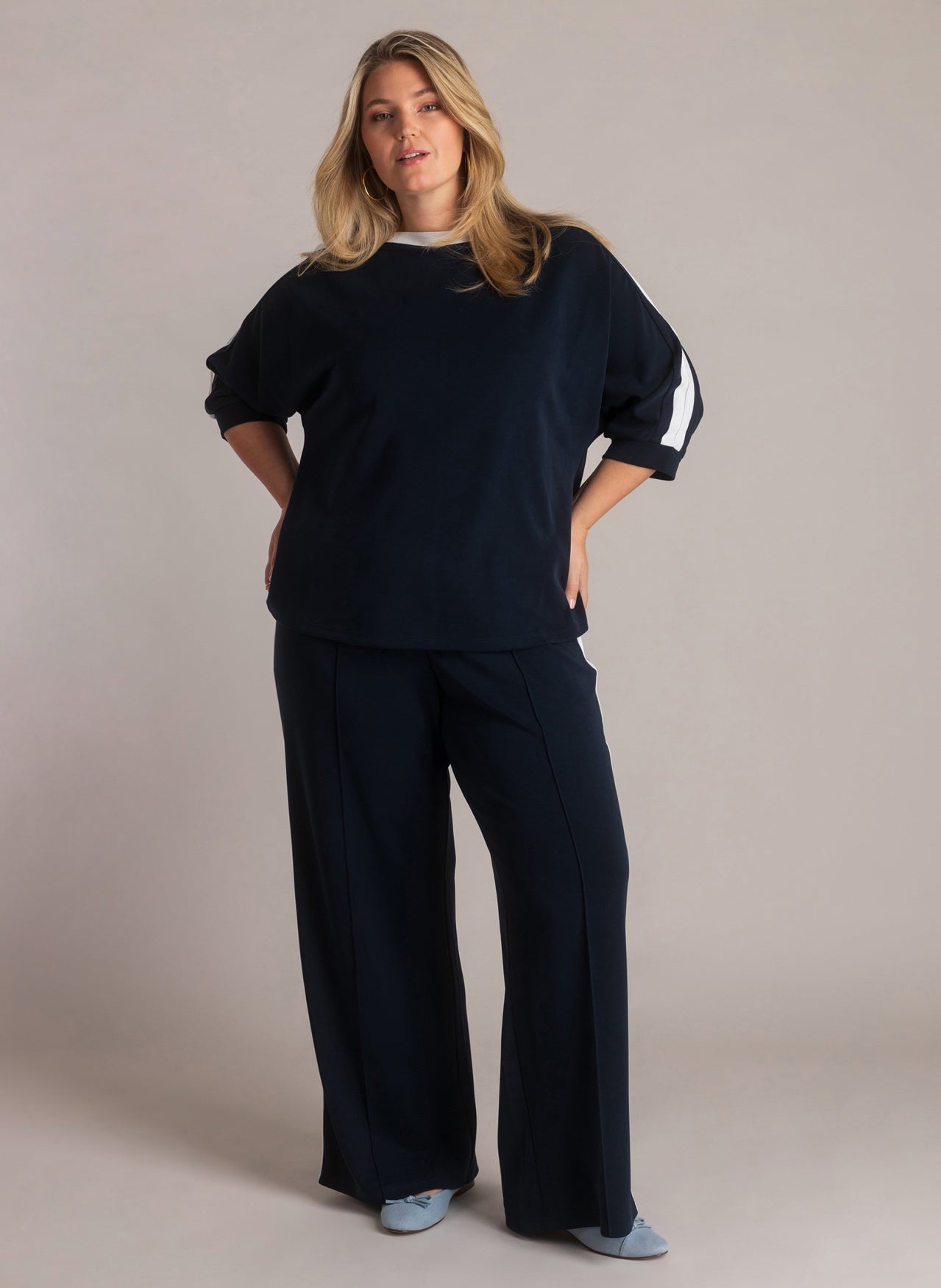 Joana | Navy/Off White