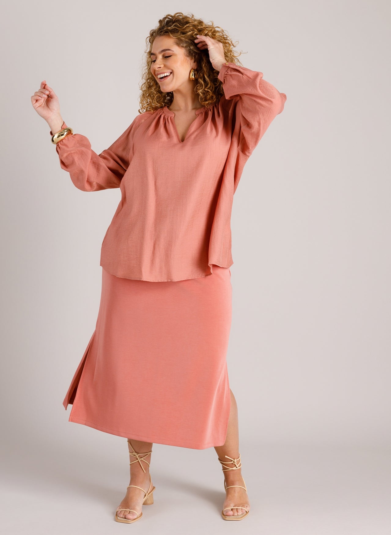 Wendelyn Essential | Dark Terra