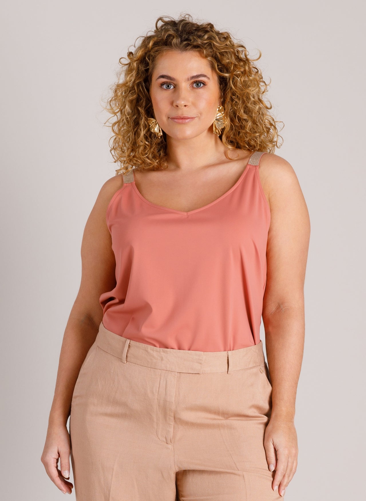 Wieneke Essential | Dark Terra