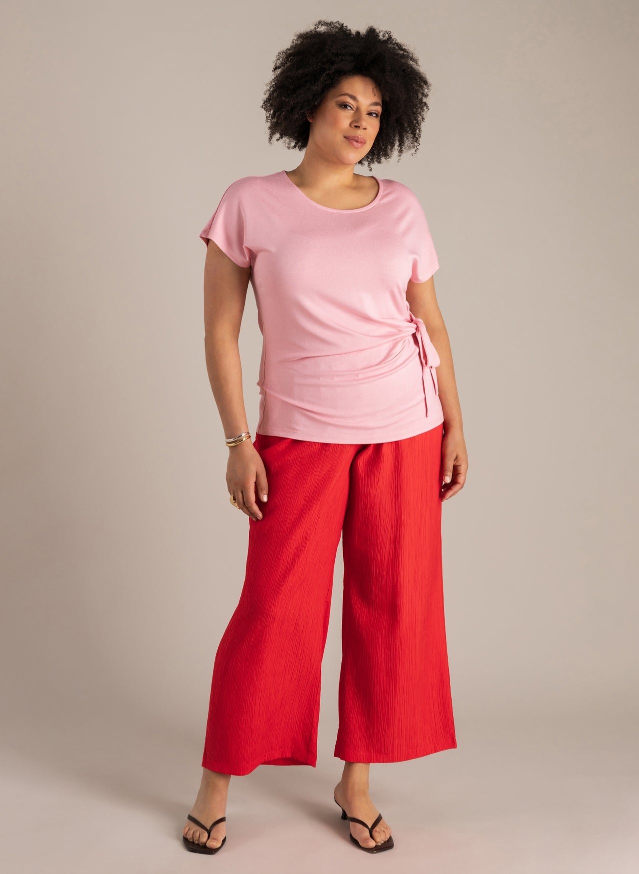 Naria | Bright Pink
