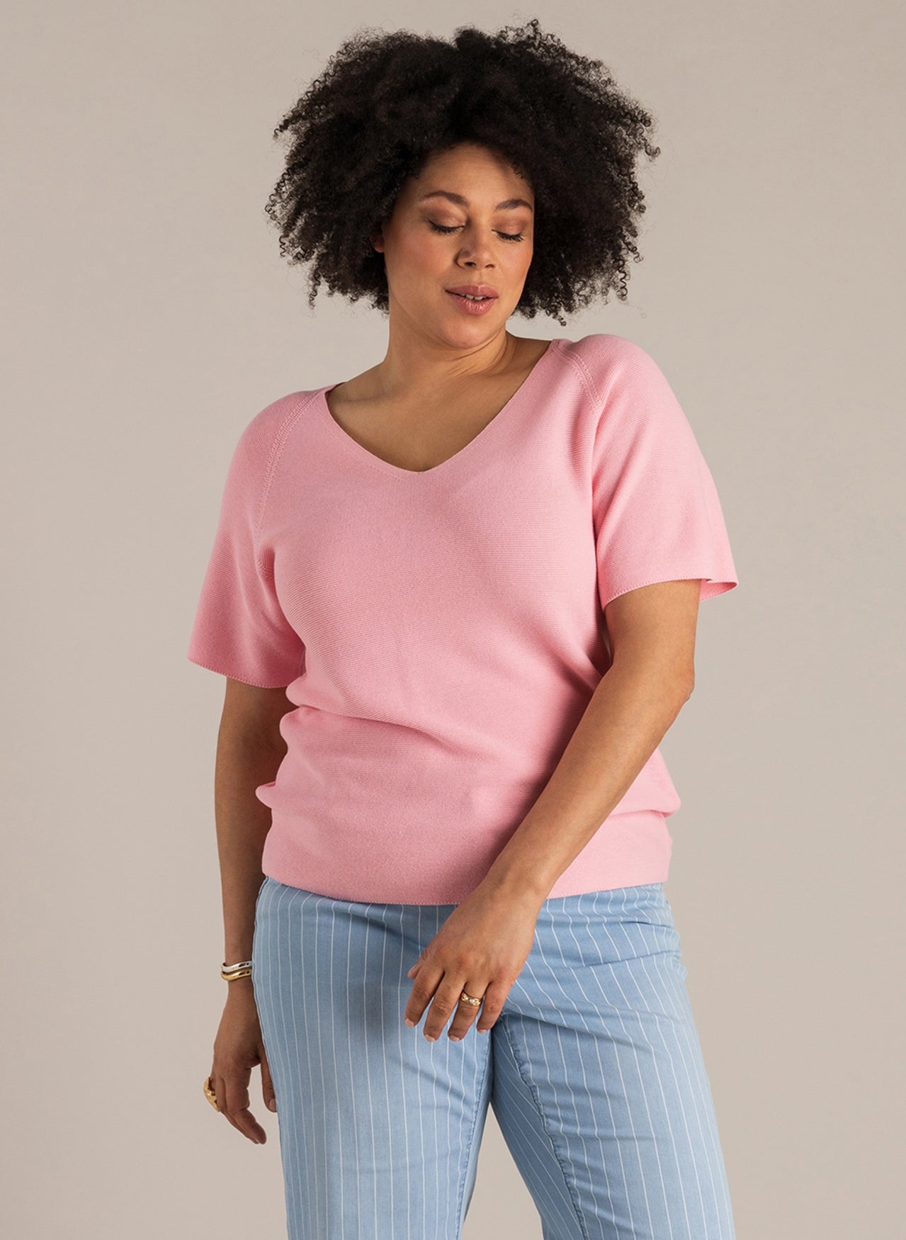 Nadiney | Bright Pink
