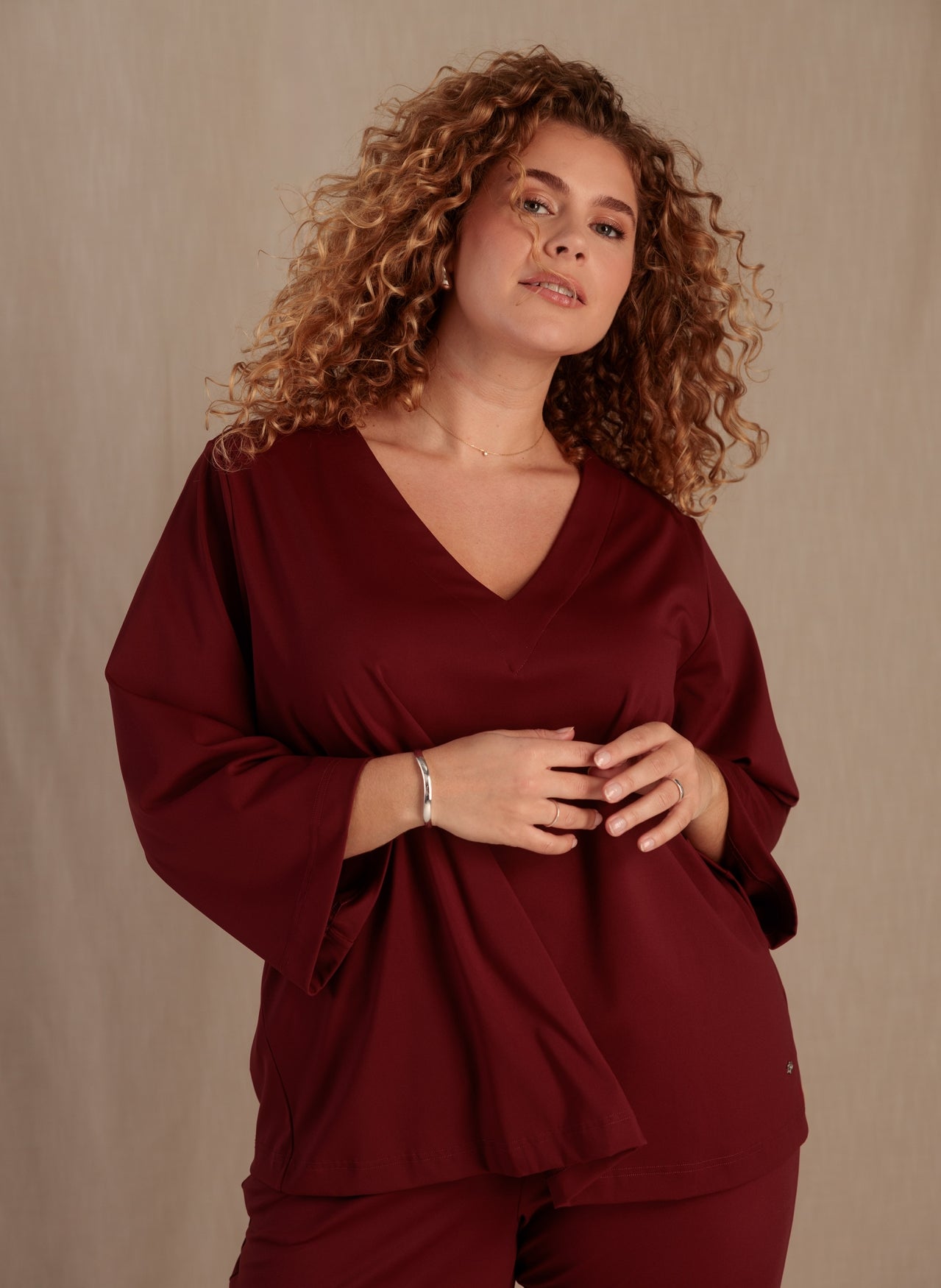 Tabea | Wine Red