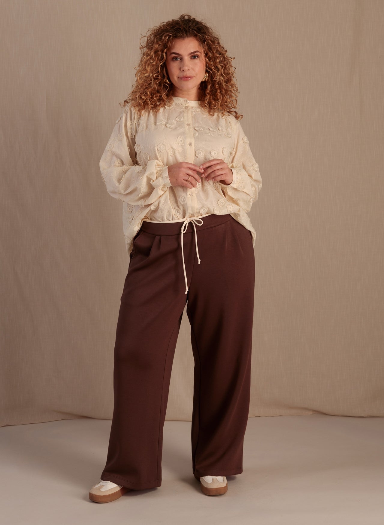Trina | Mocca Brown/Off Whit