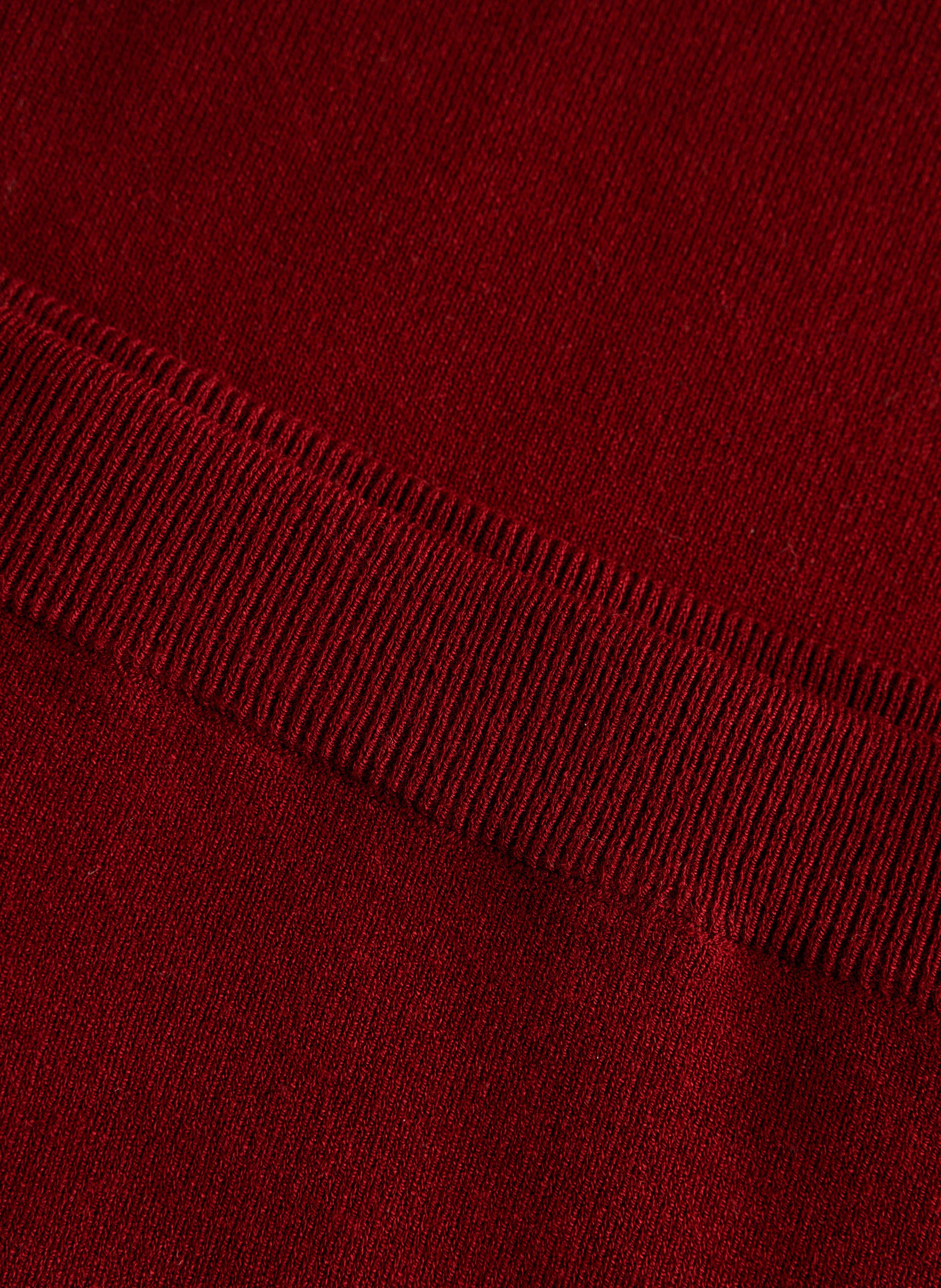 Thaline | Wine Red