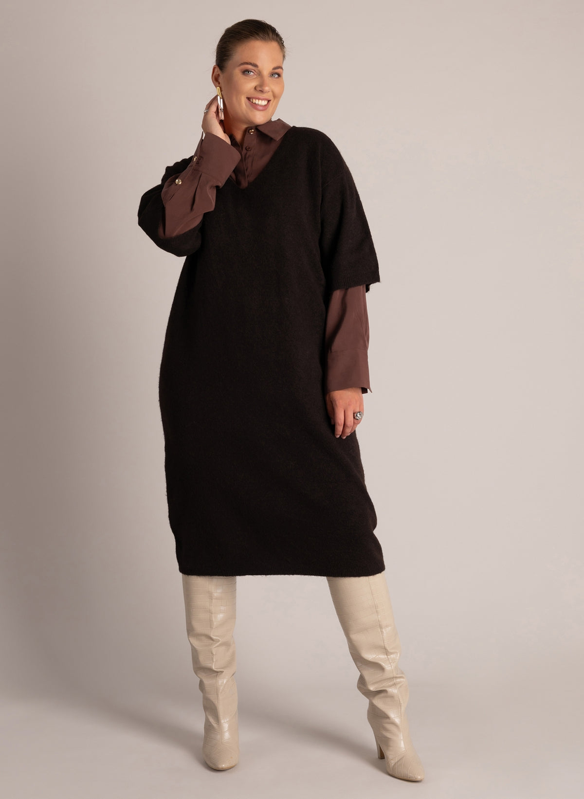Vivika | Brown