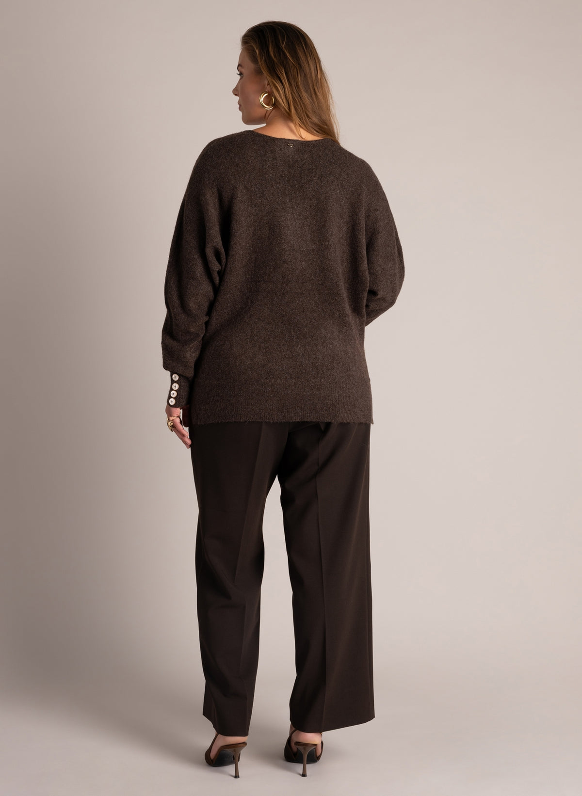 Valina | Brown