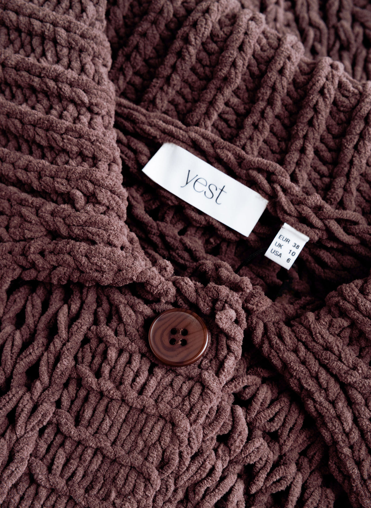 Varya | Brown