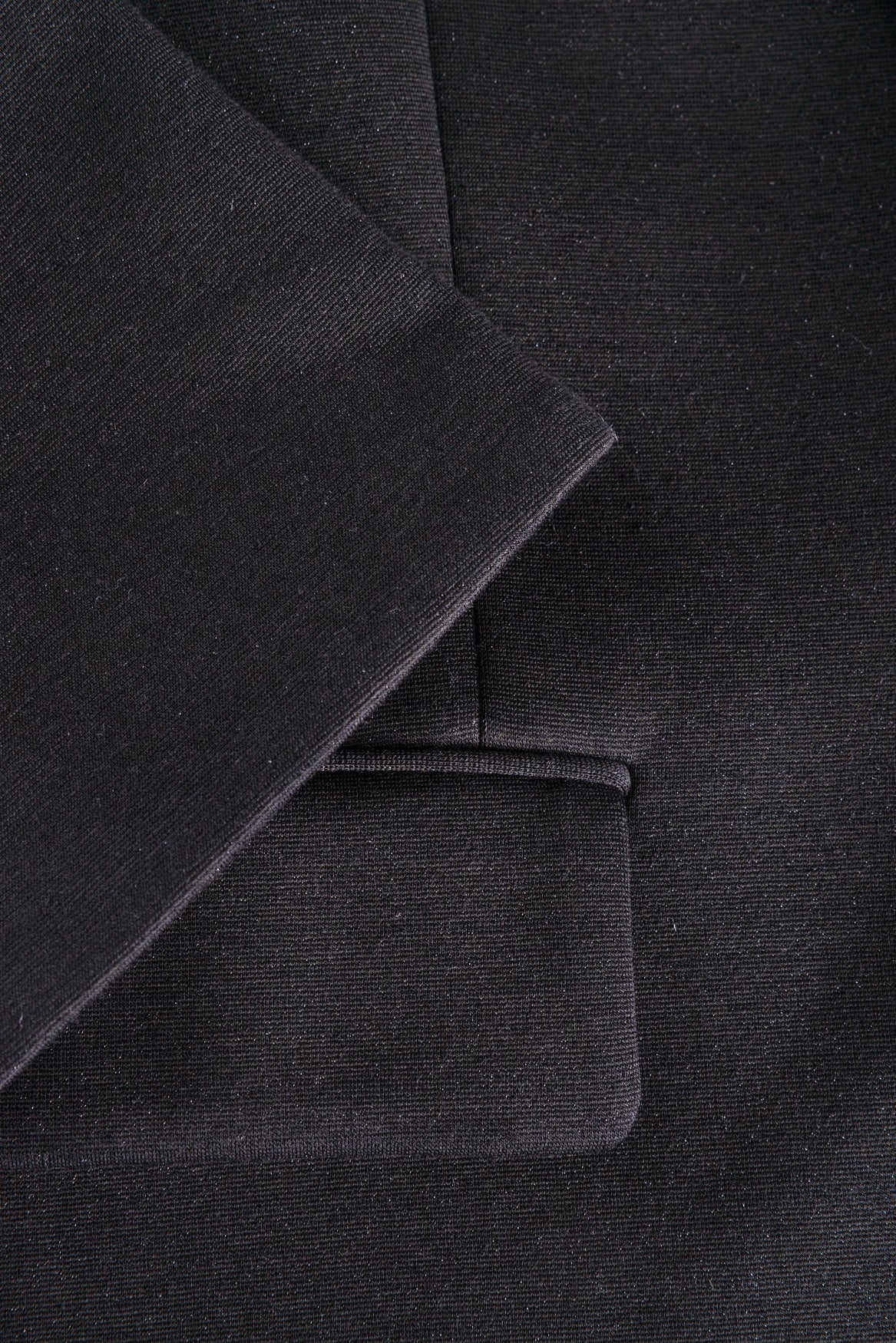 YCZetta | Black