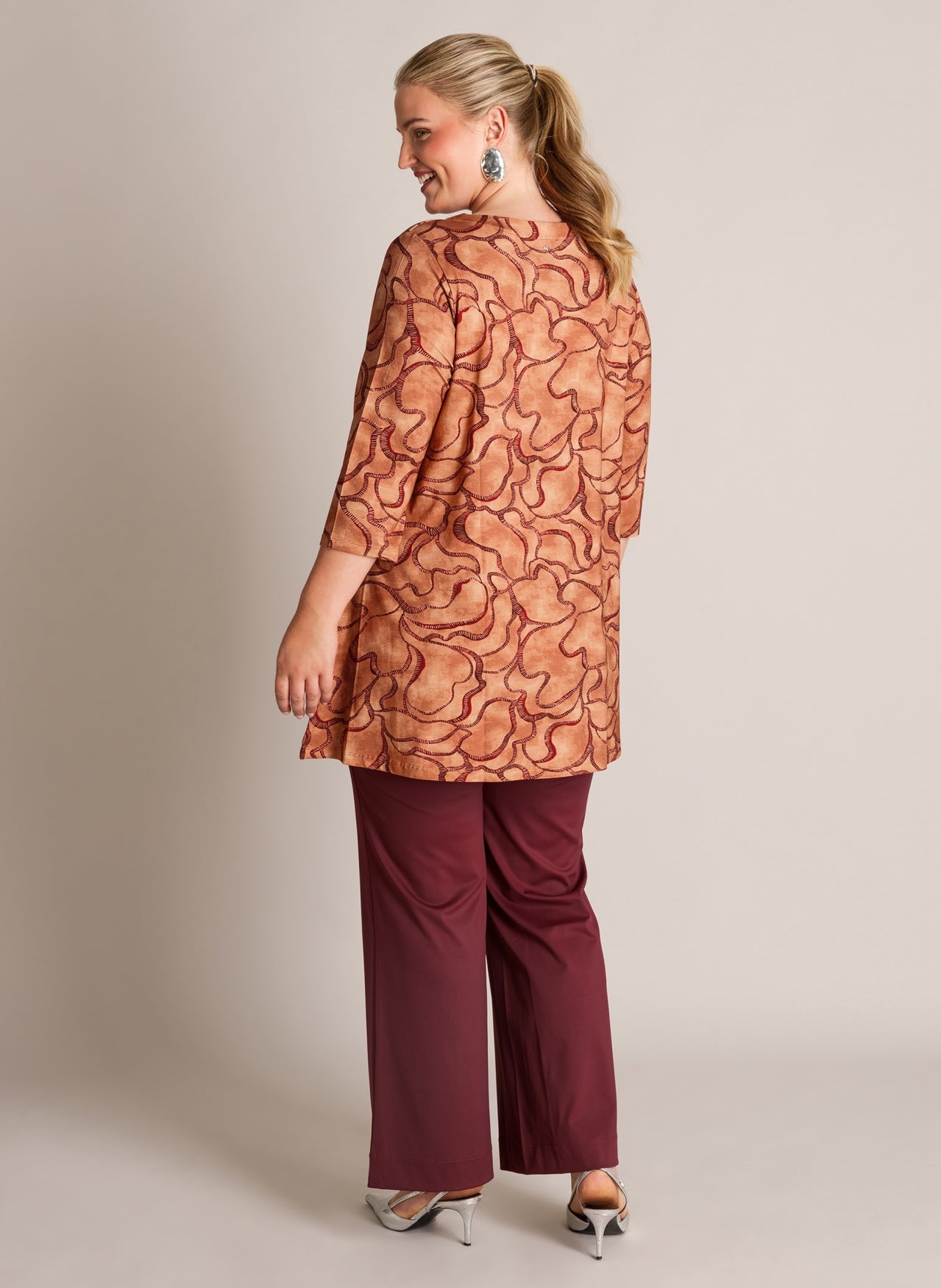 Tory | Warm Beige/Multi Col
