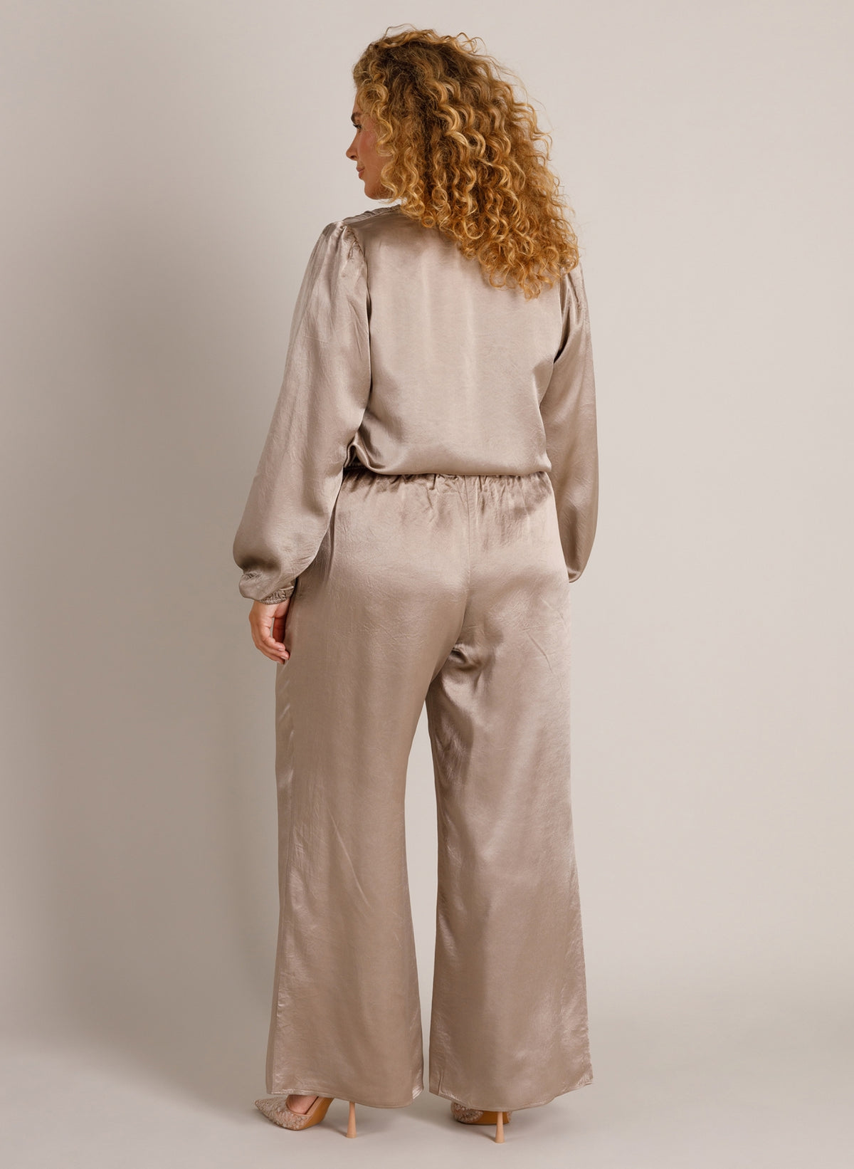 YCZorya | Taupe Grey