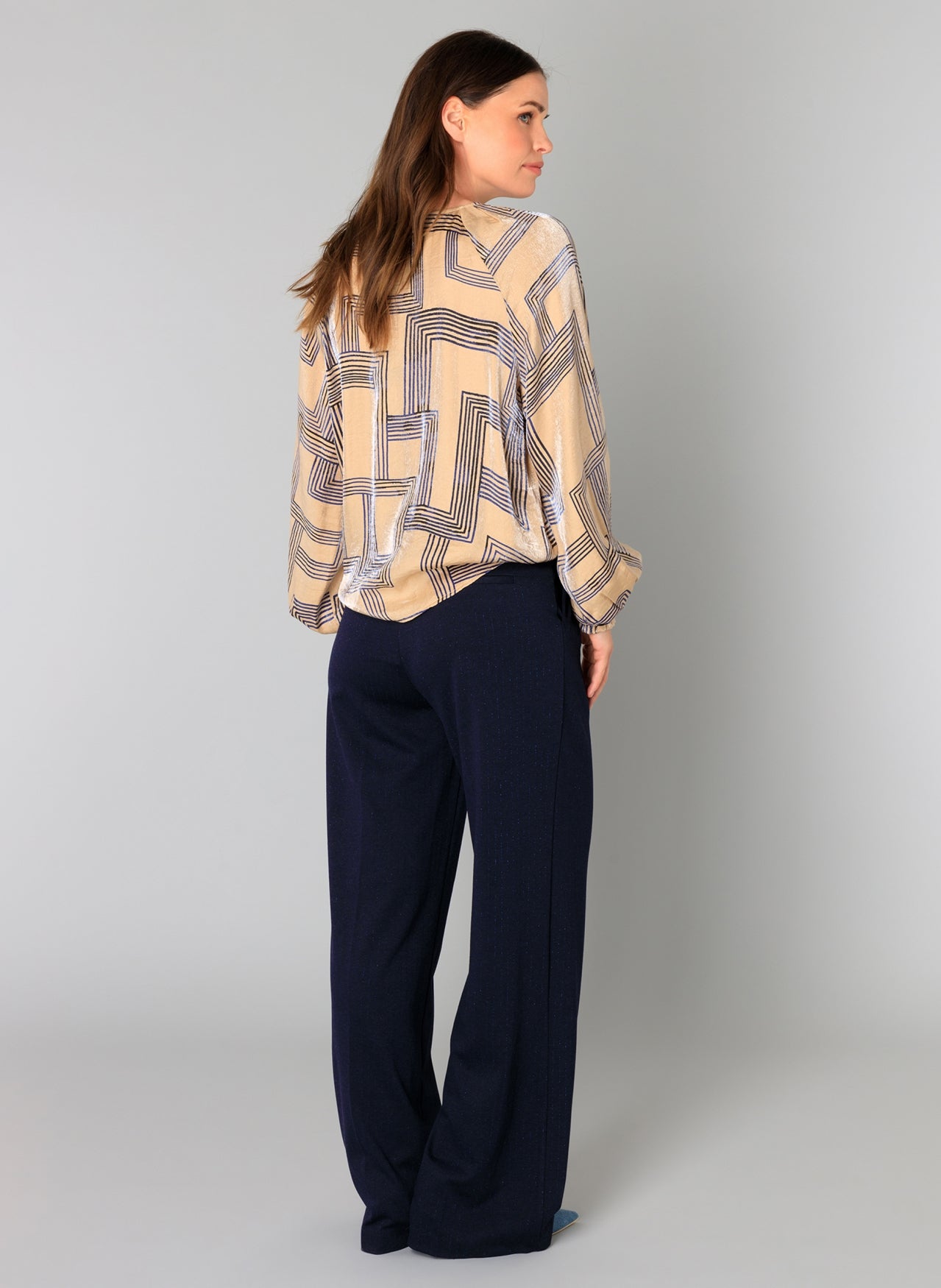 Billie | Dark Sand/Dark Navy