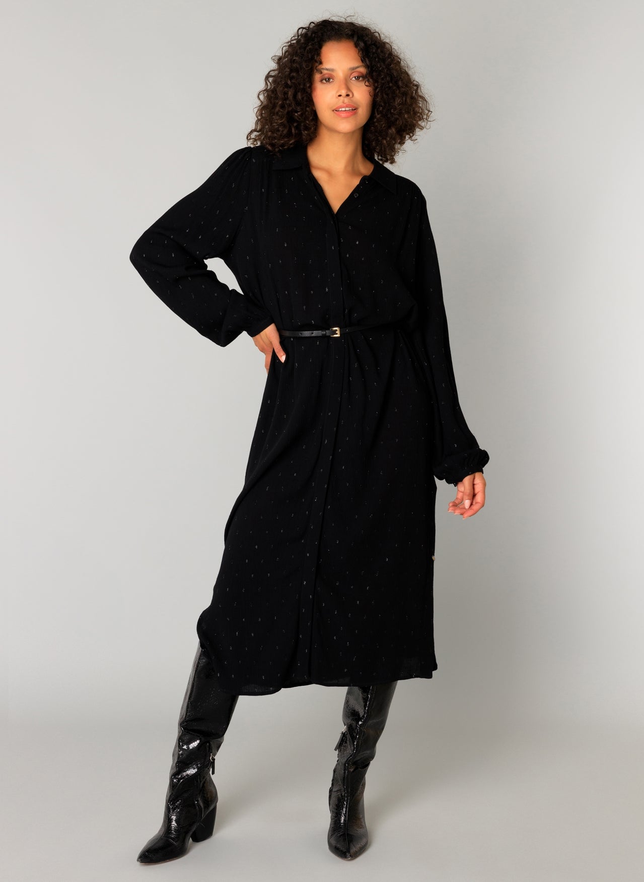 Cora | Black