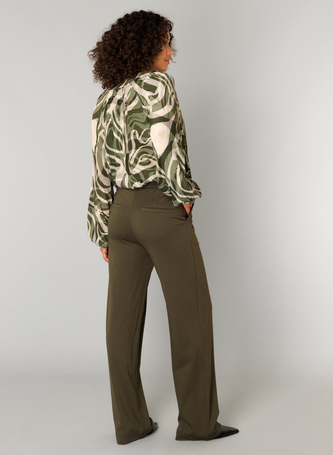 Paloma Essential | Army Green