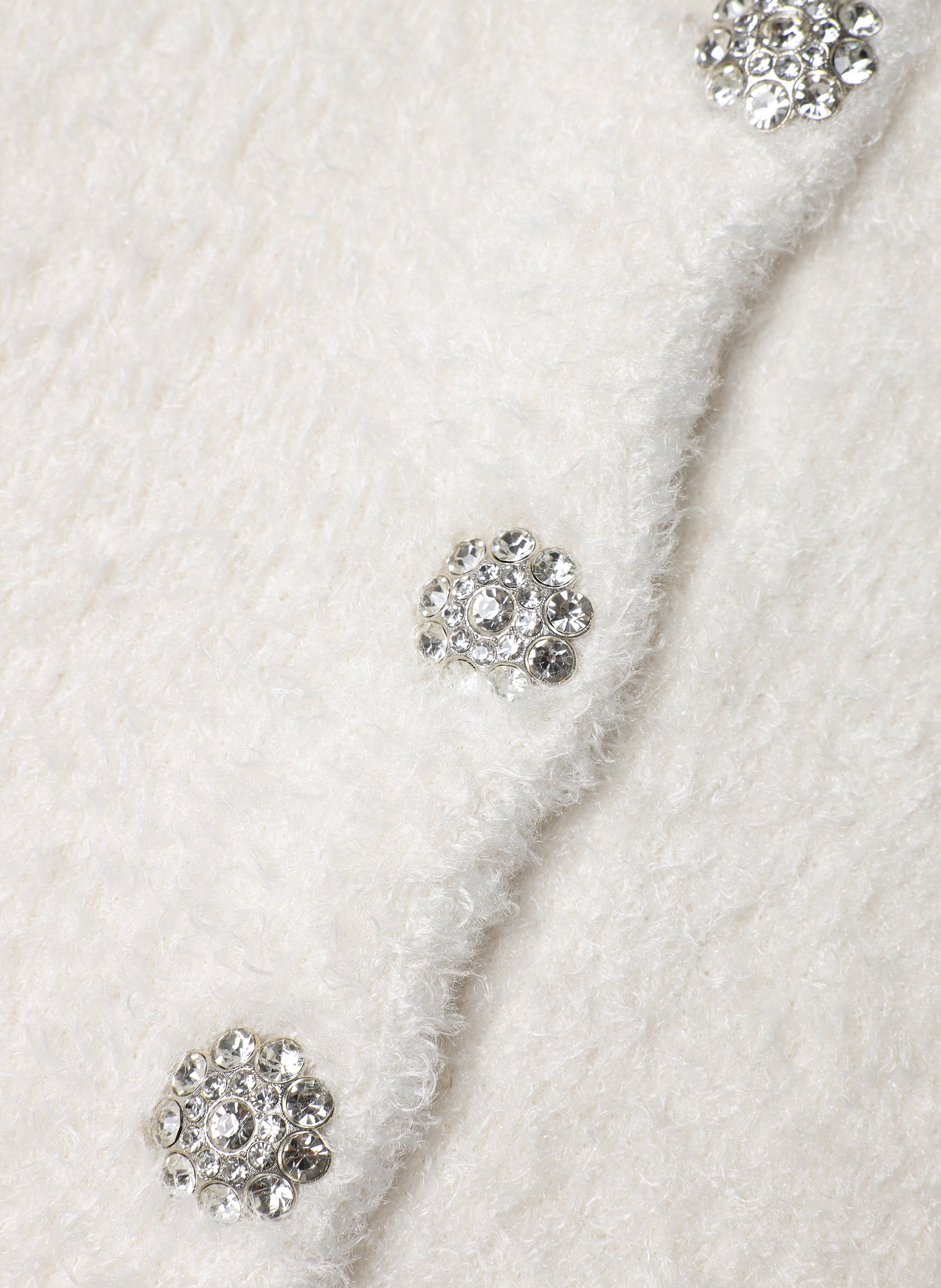 Dunia | Winter White