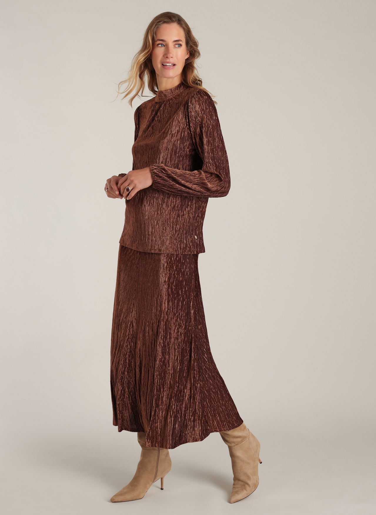 Devora | Copper Brown