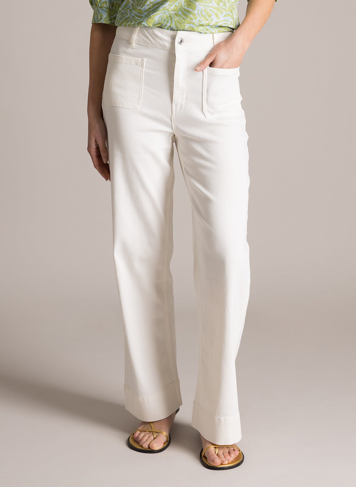 Izara | Antique White