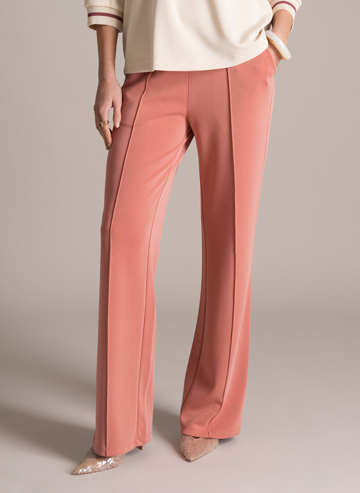 Karleen | Dark Terra