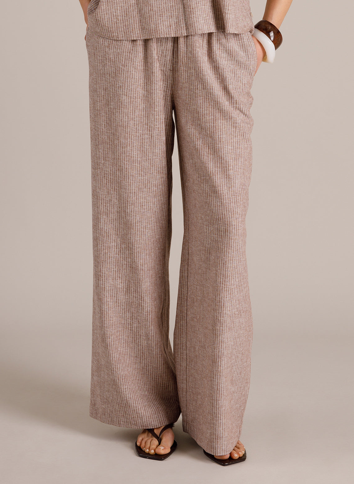 Miona | Coffee Brown/Off Whi