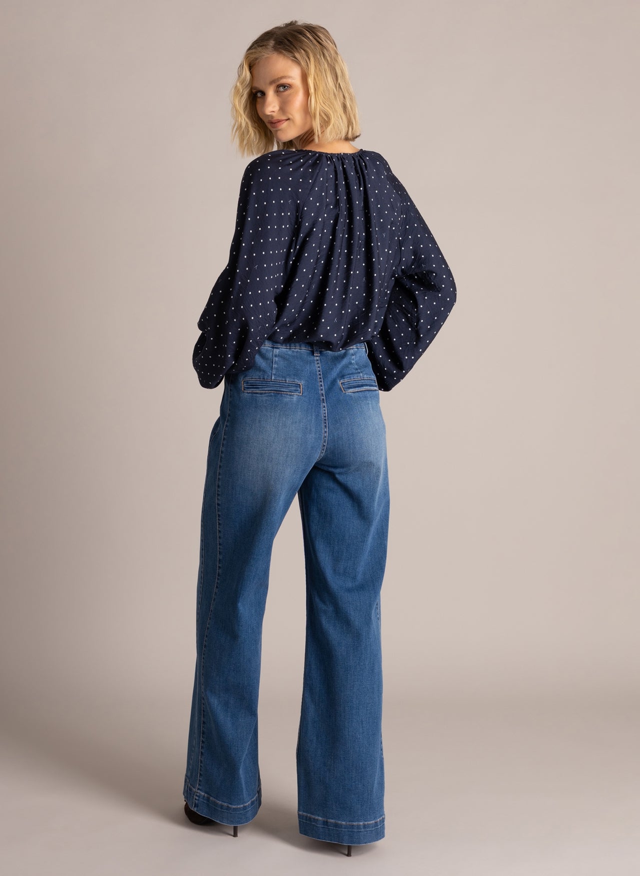 Sinka | Dark Stone Wash Deni