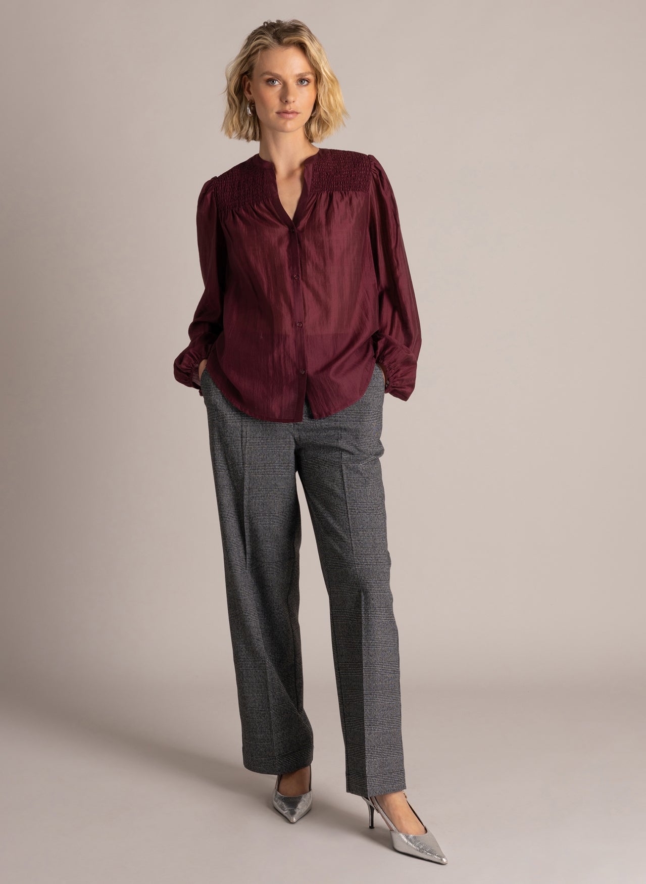 Sarina | Wine Red