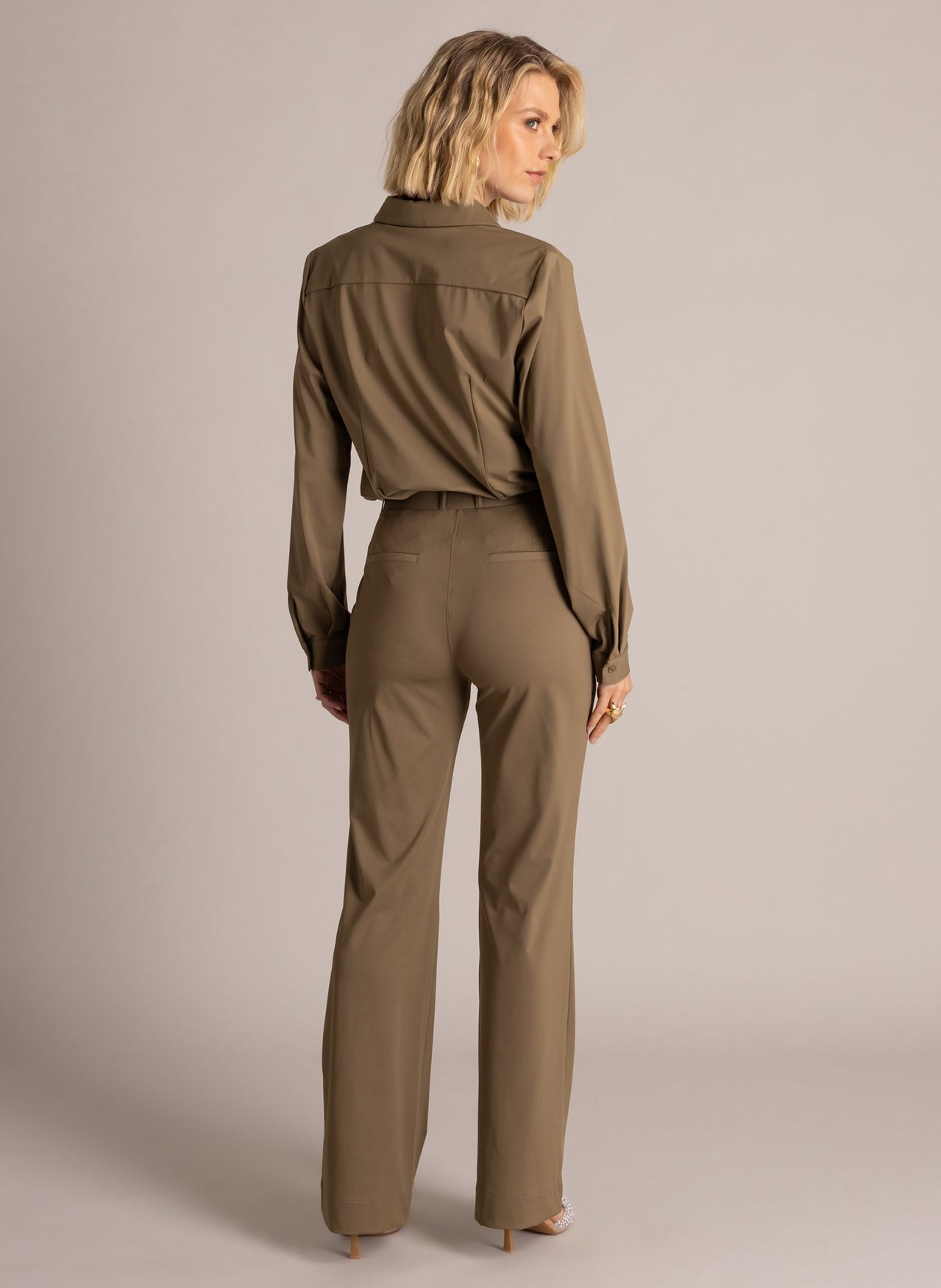 Celia Essential | Grey Olive