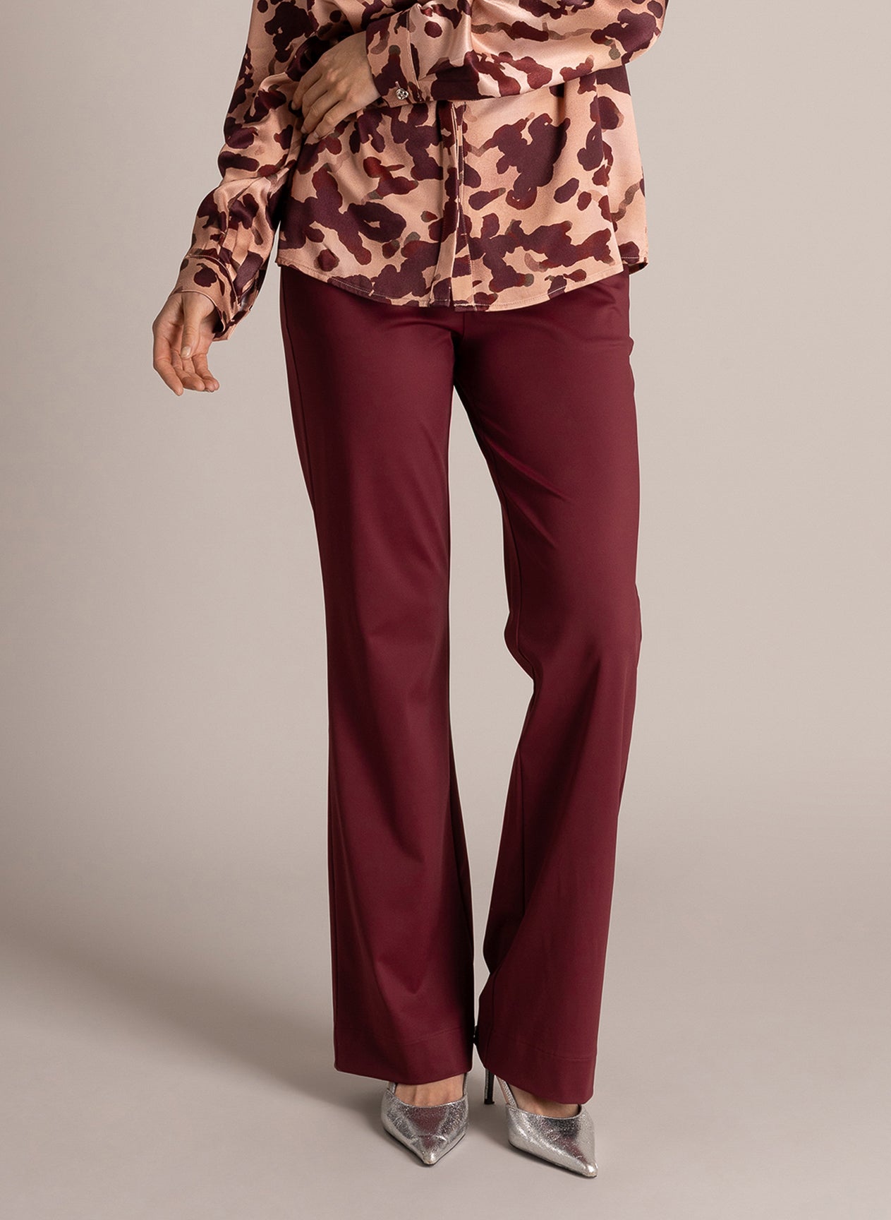 Celia Essential | Wine Red