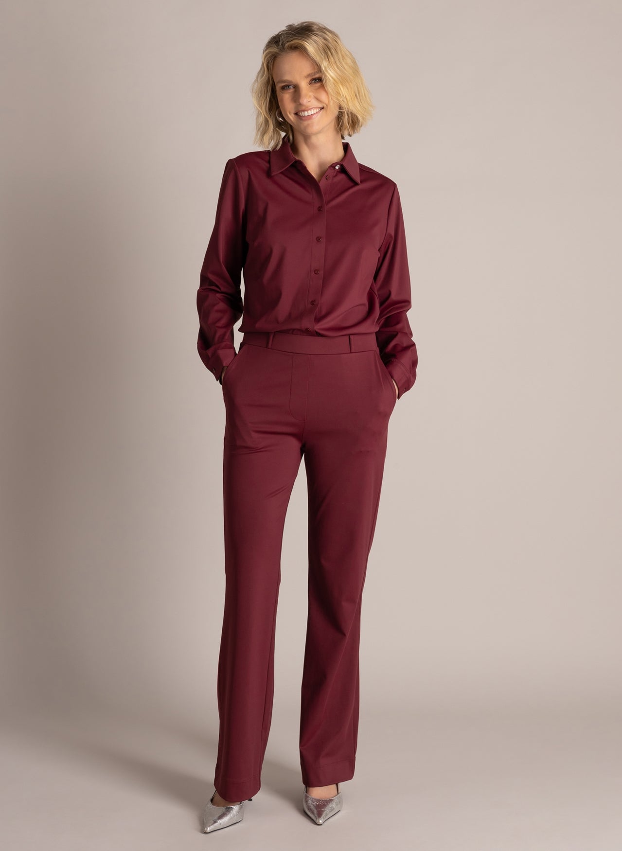 Celia Essential | Wine Red