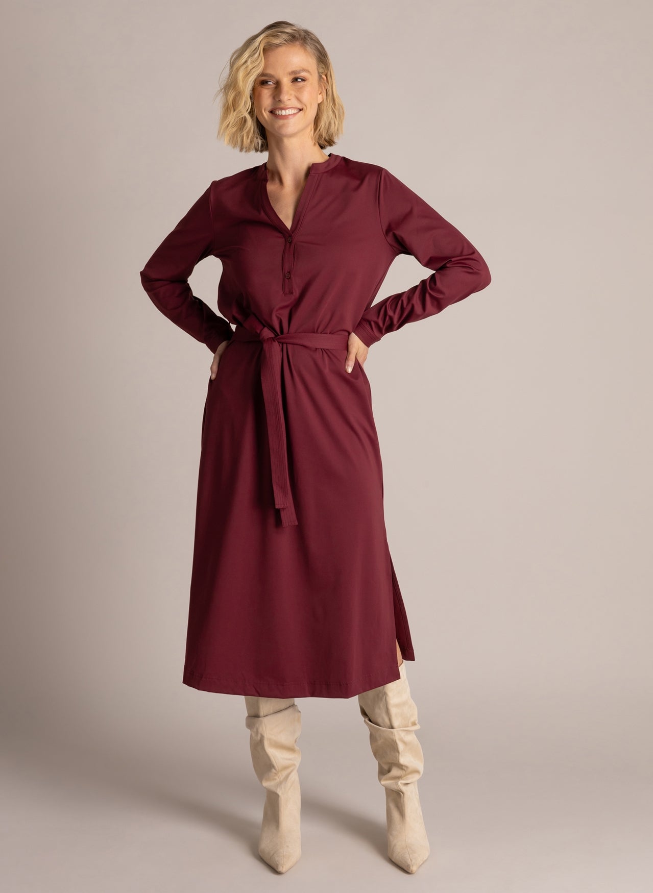 Svea | Wine Red