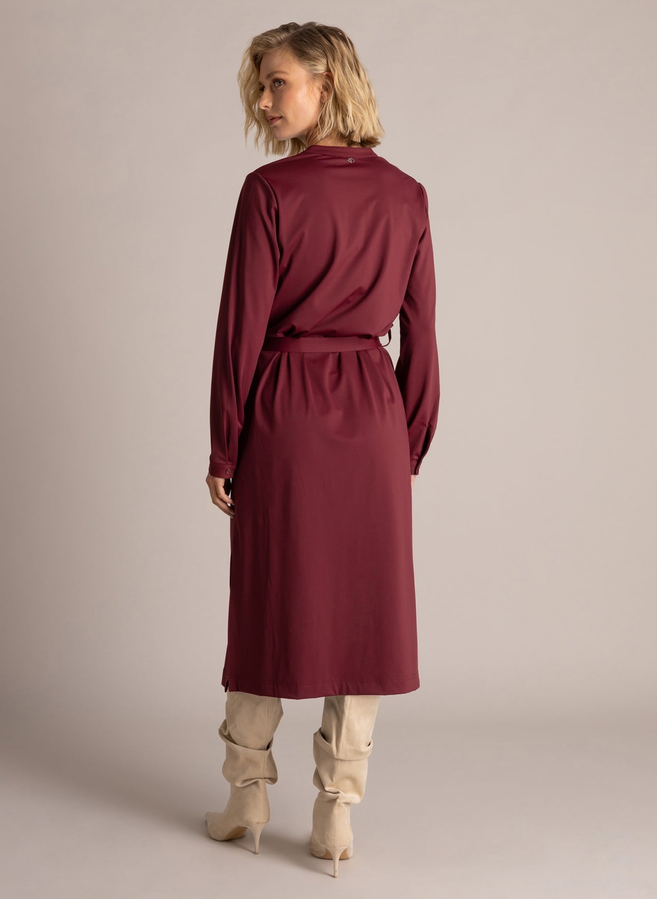Svea | Wine Red