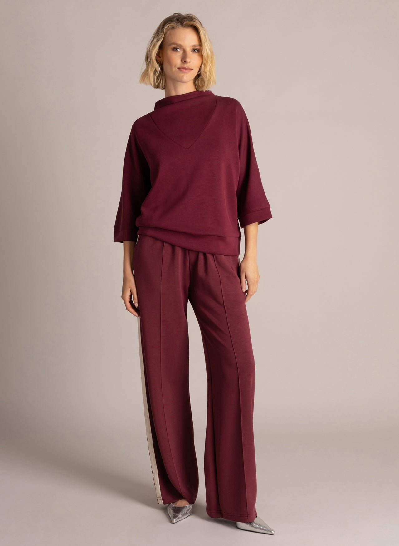 Sally | Wine Red